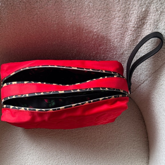 Betsey Johnson Red Heart Quilted Cosmetic Bag - Picture 4 of 9